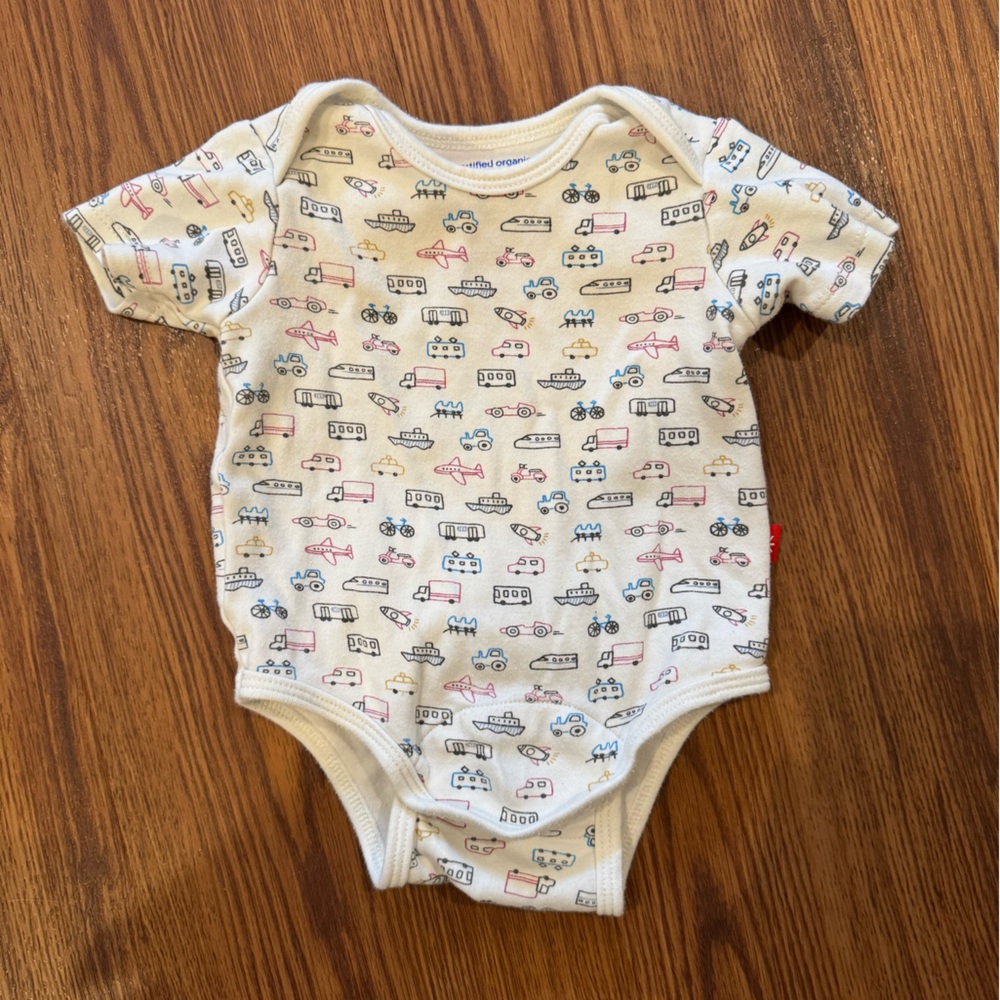 Magnetic Me Cream Bodysuit with Transportation Print